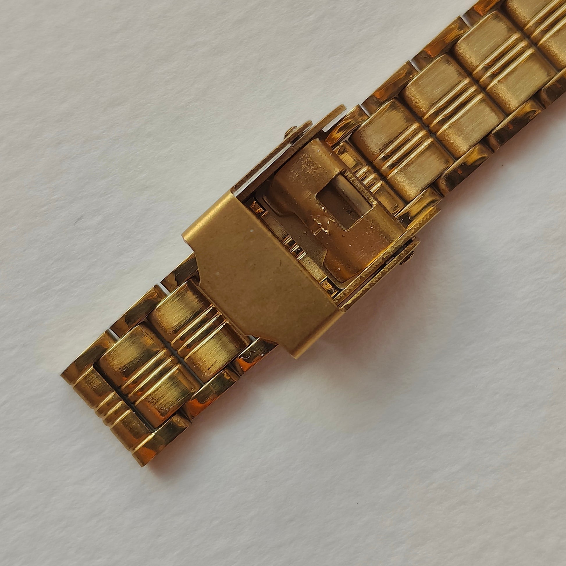 White Dial Mirror Bezel Gold Seifco Watch