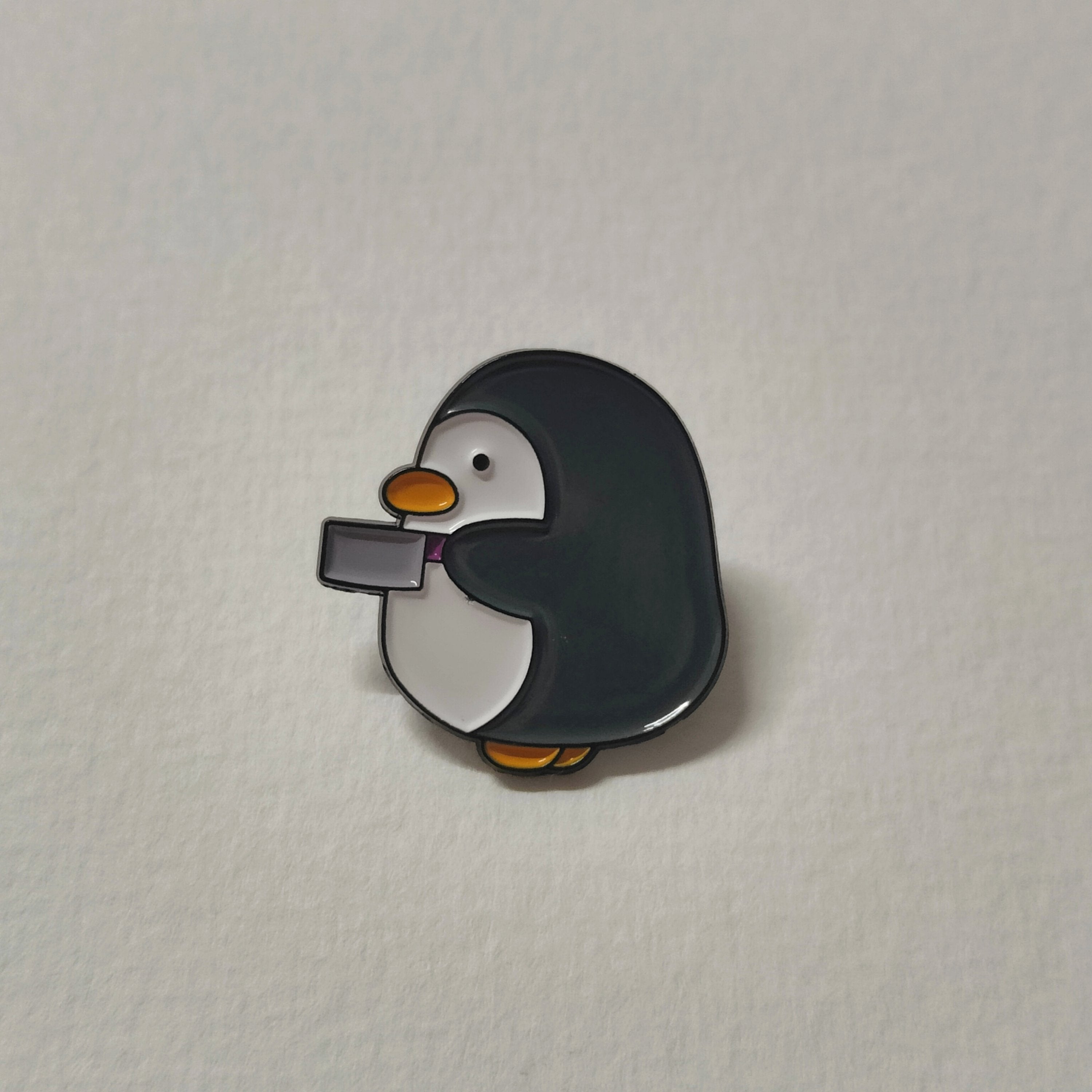 Cleaver Penguin pin