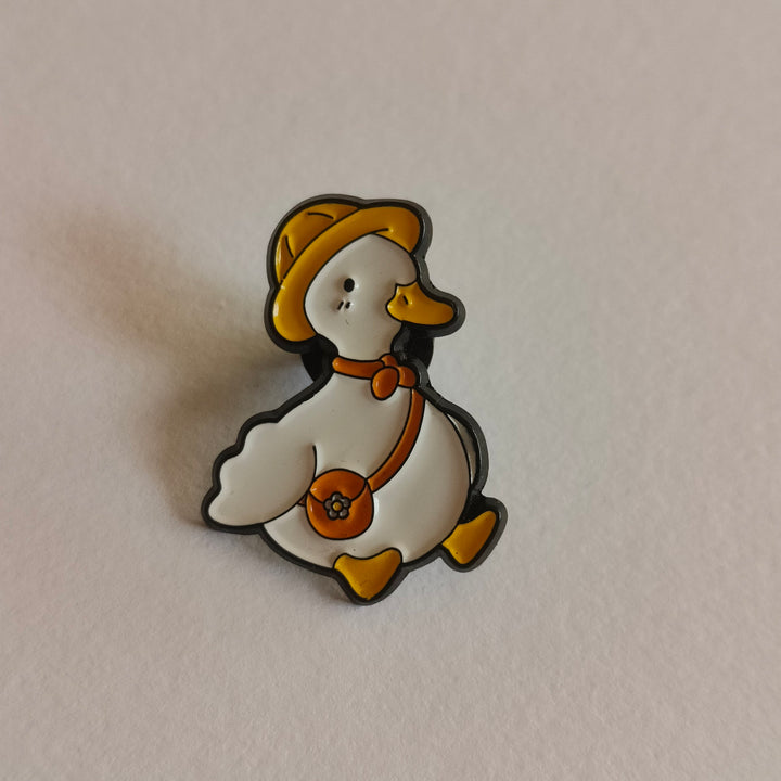 Scout Duck Pin