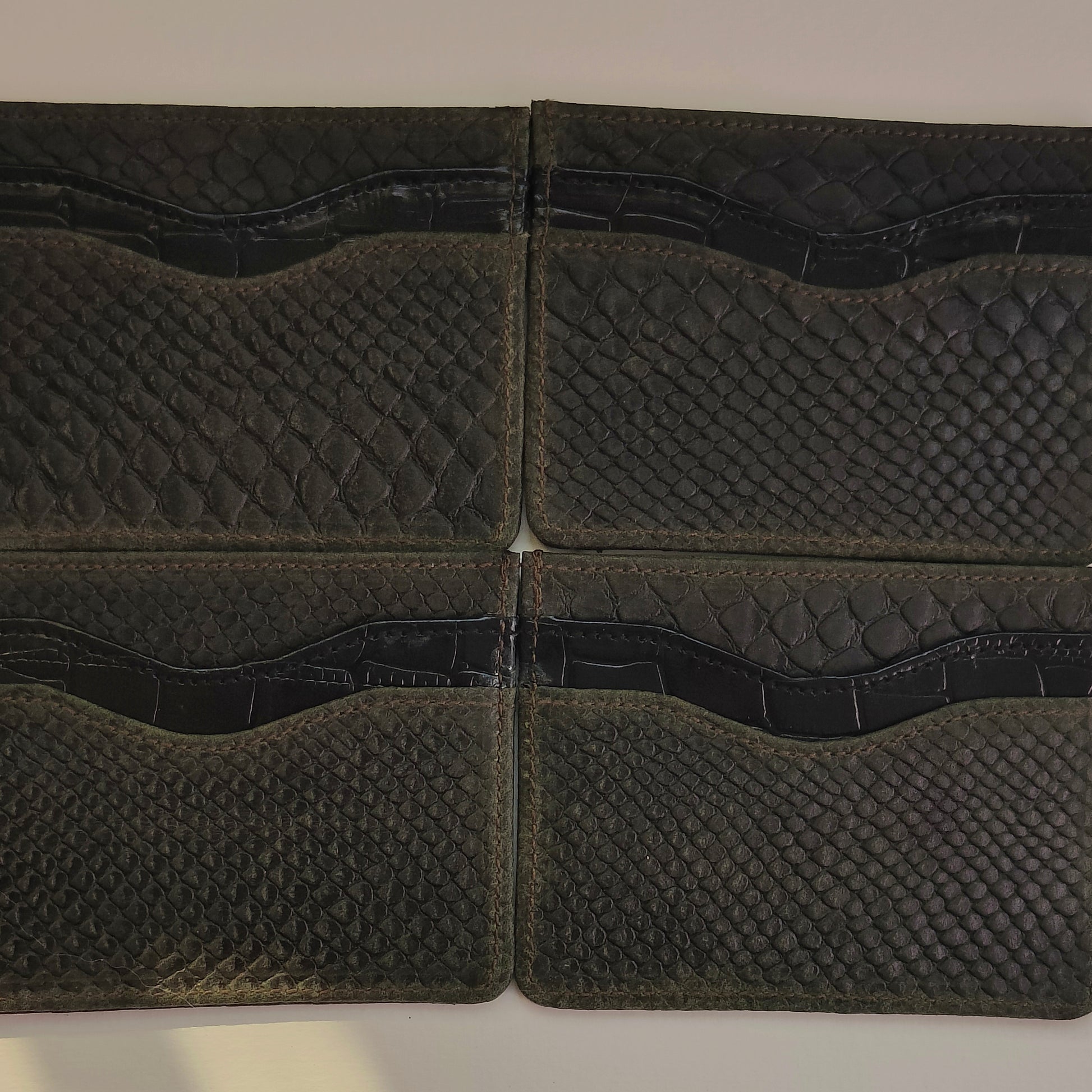 Olive X Black Cardholder