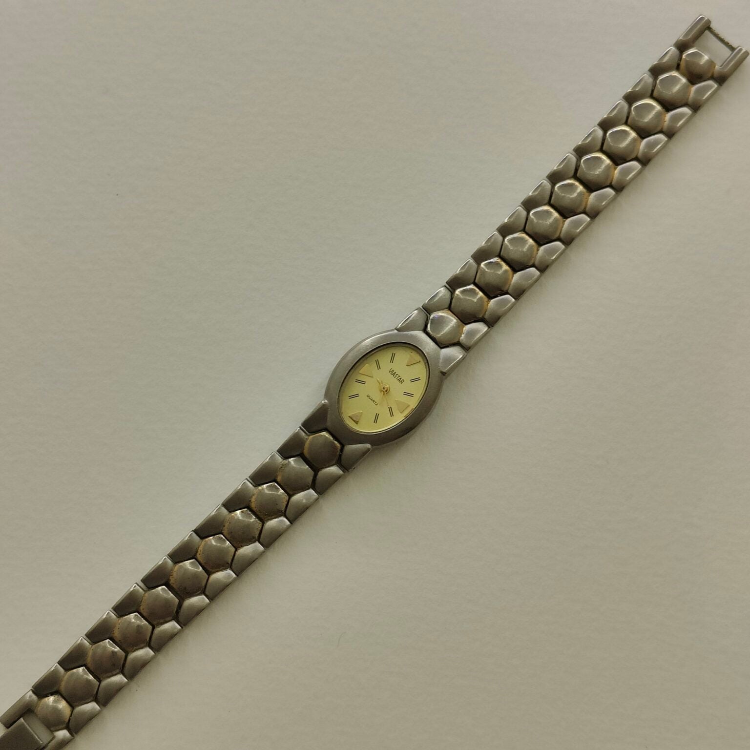 Textured Silver Watch -not working