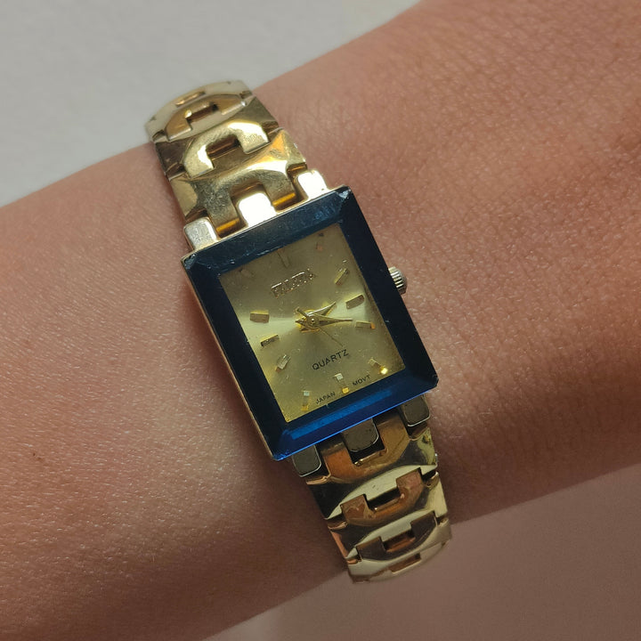Blue frame gold Watch -not working