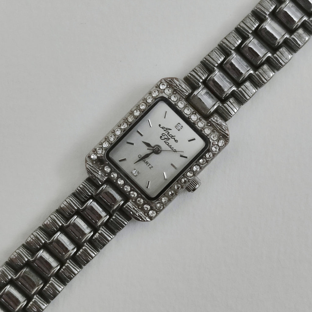 Simple Silver Watch -not working
