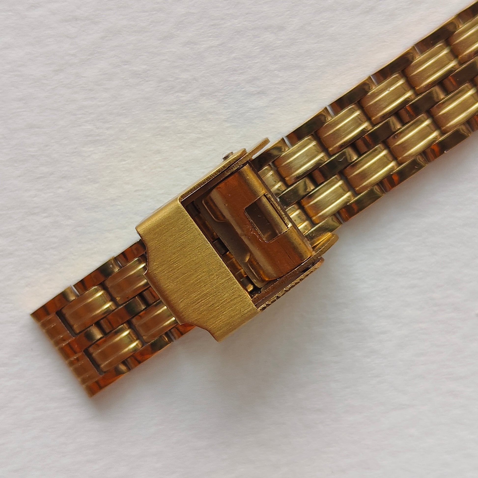 White Dial Gold Dainty Seifco Watch