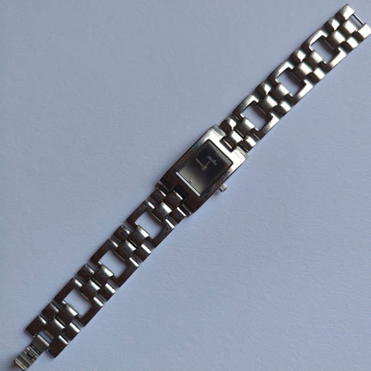 Minimalist Silver Watch -not working