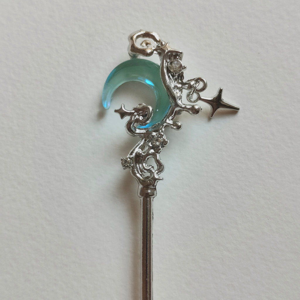 The Moon Hair Pin