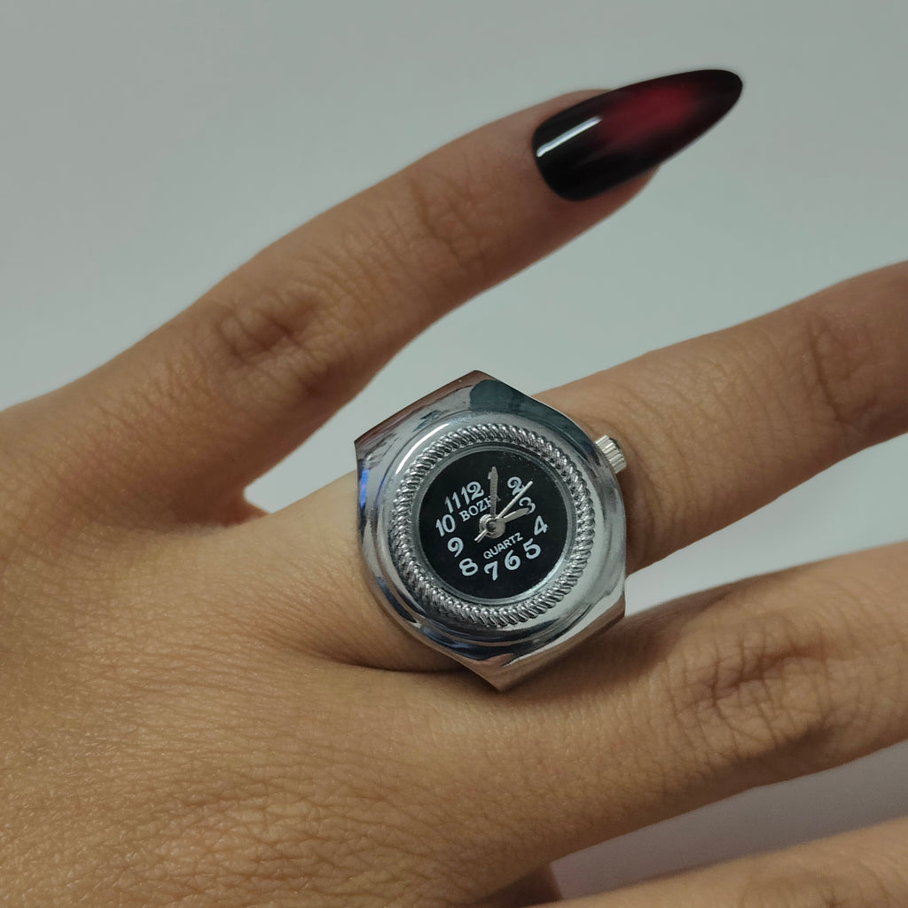 Black Silver Round Watch Ring