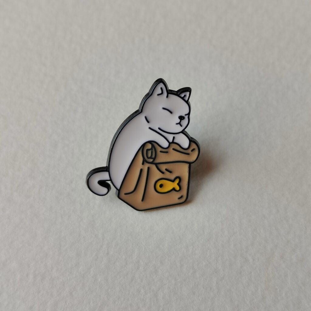 Cat pin