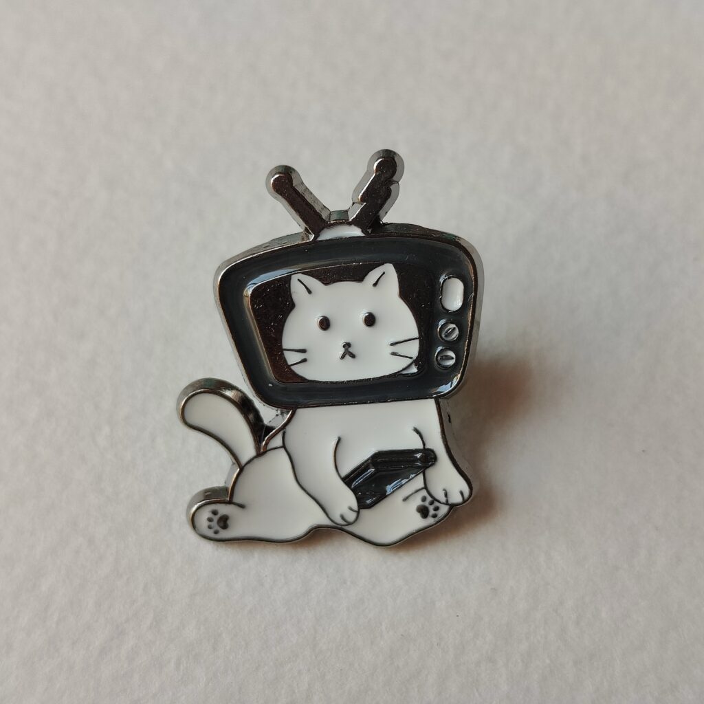 Cat pin